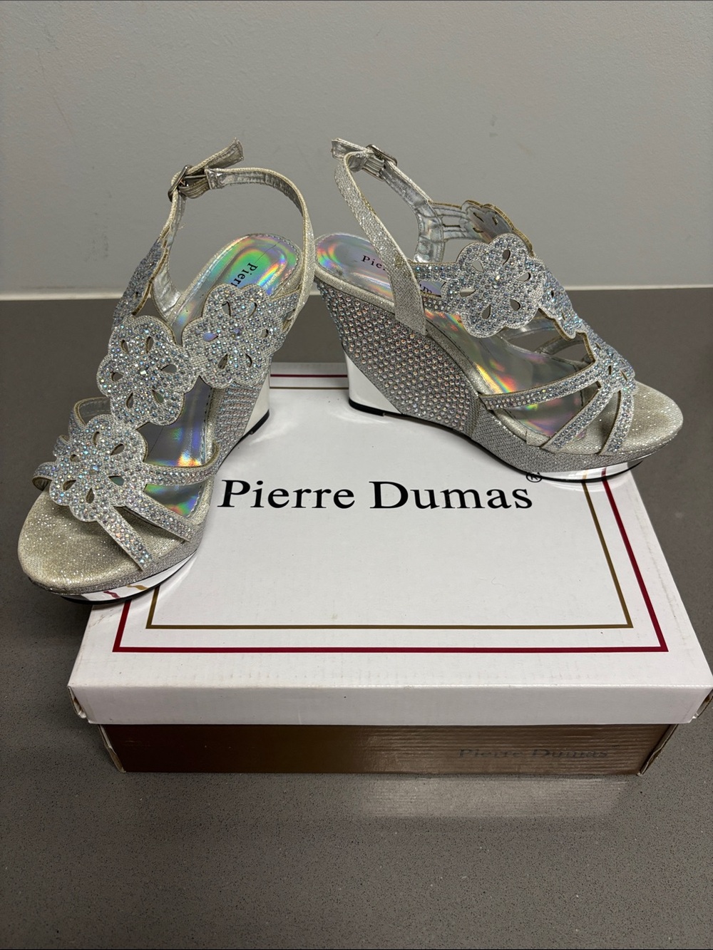 Pierre Dumas Silver Rhinestone Floral Wedge Sandals